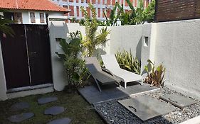 Lovecho Villa & Room Unit Canggu
